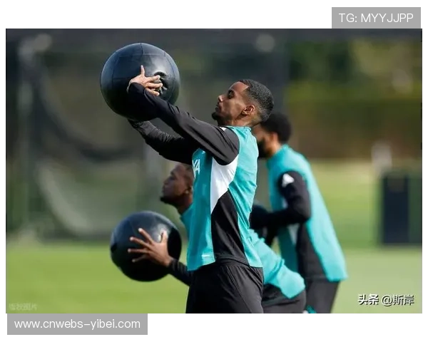 尤文图斯客场挑战加拉塔萨雷，意甲豪门面临土耳其魔鬼主场考验